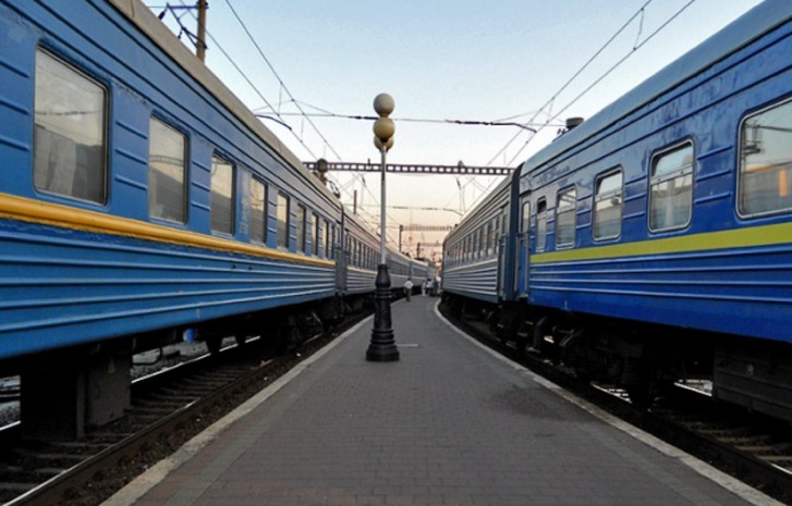 «Укрзализныця» отменила некоторые скоростные поезда в новогоднюю ночь